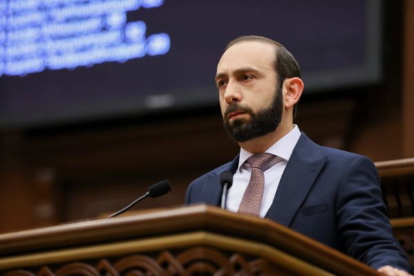 Արարատ Միրզոյանը կմեկնի Նյու Յորք