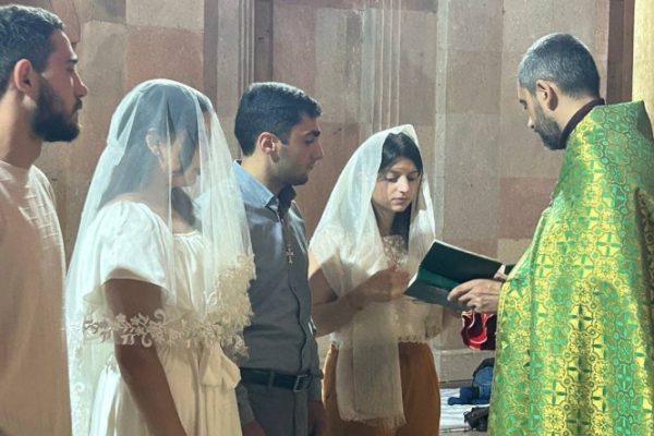 Պսակադրություն՝ Ստեփանակերտում